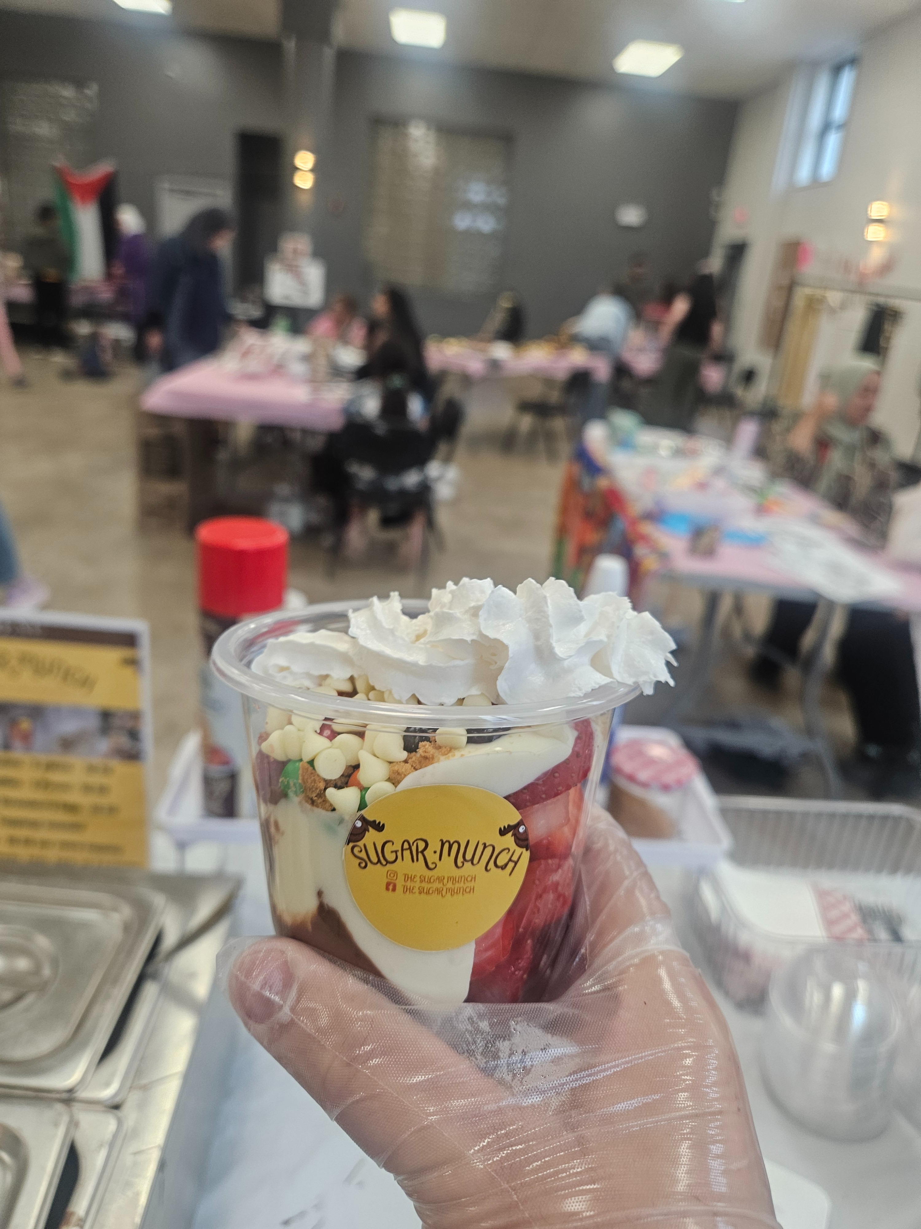 Strawberry Chocolate Cups from The Sugar Munch
